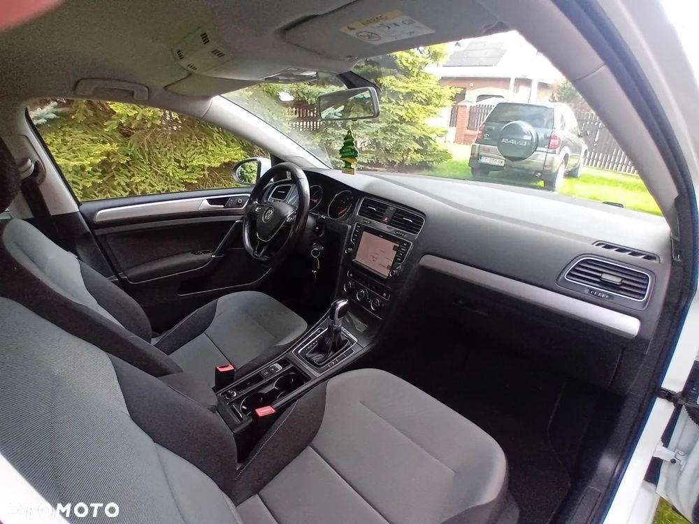 Volkswagen Golf - 7