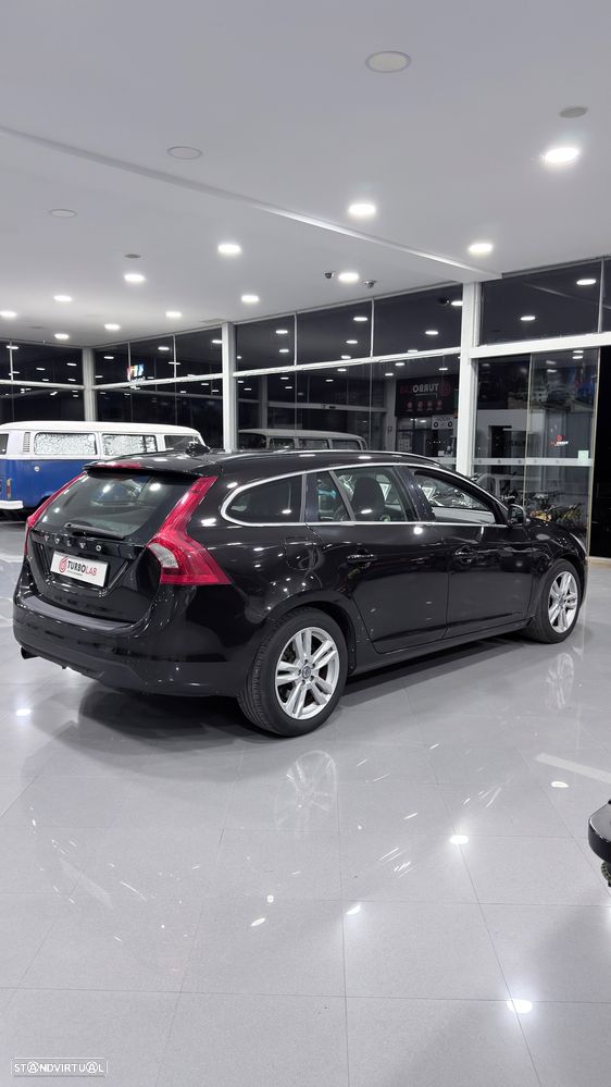 Volvo V60 D2 Kinetic - 5