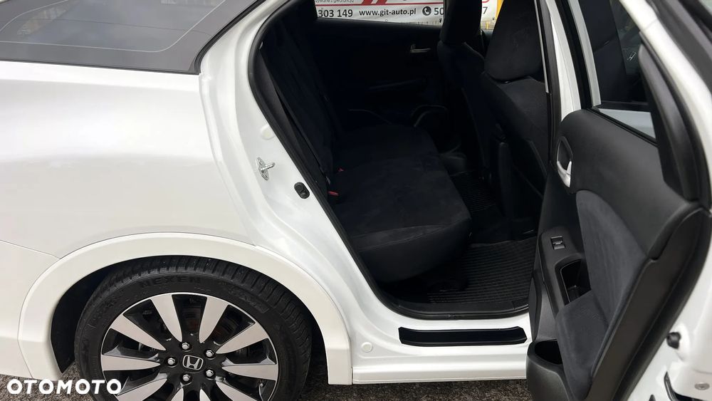 Honda Civic 1.8 i-VTEC Sport - 25