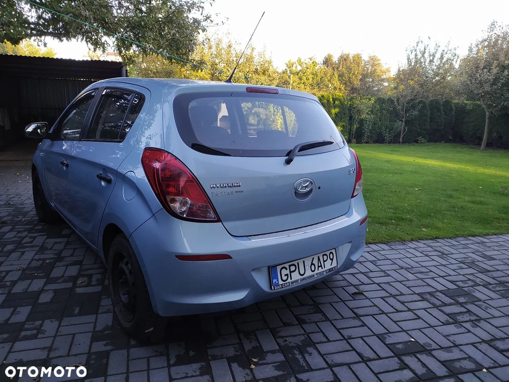 Hyundai i20 - 10