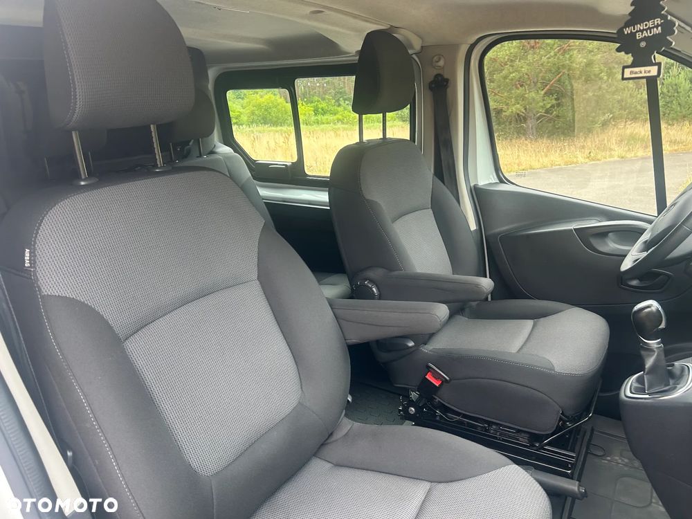 Renault TRAFIC - 11