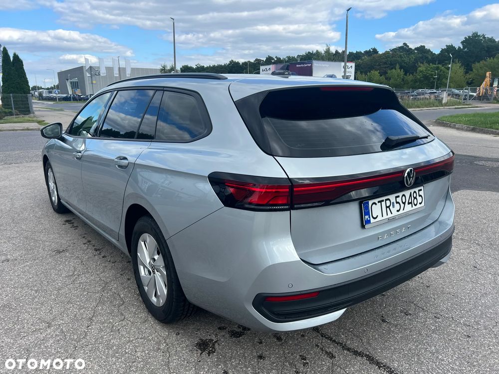 Volkswagen Passat - 5
