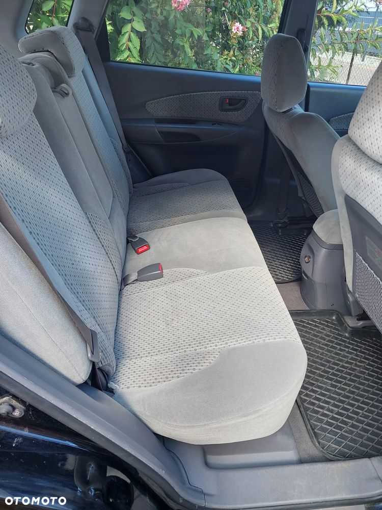 Hyundai Tucson 2.0 Active / Style - 12