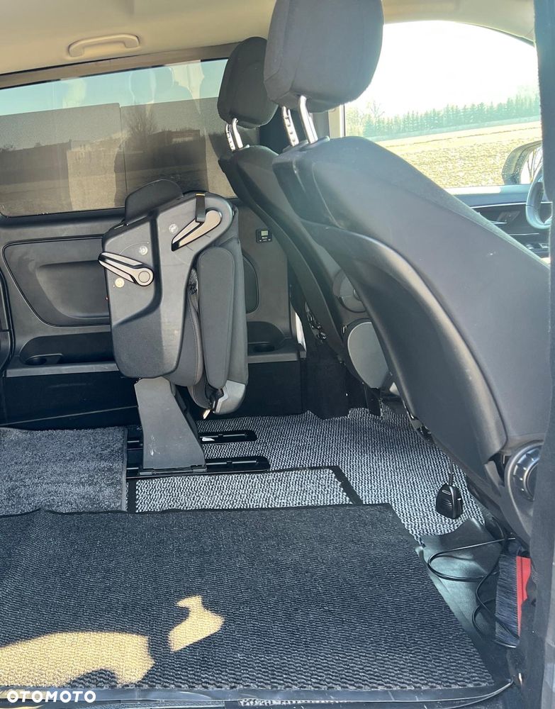 Mercedes-Benz Vito - 24