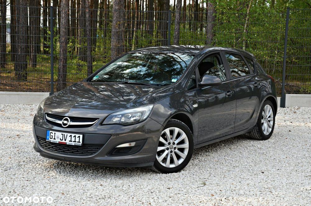 Opel Astra - 1