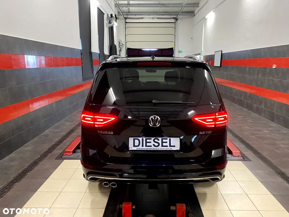 Volkswagen Touran 2.0 TDI BMT Highline DSG - 12