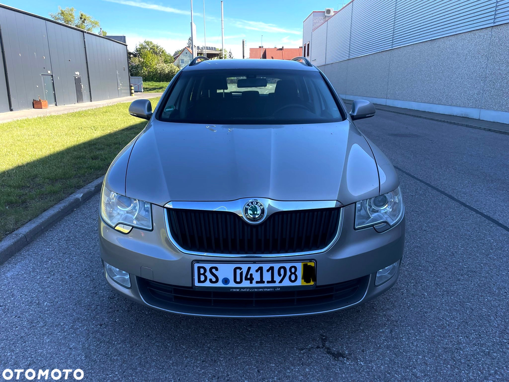 Skoda Superb 2.0 TDI Elegance - 4