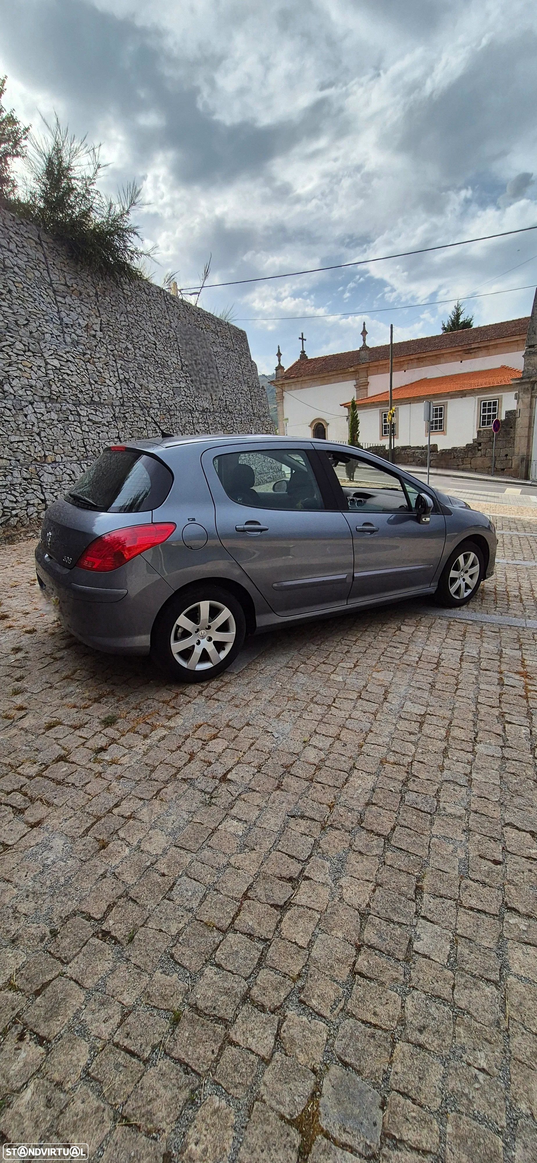 Peugeot 308 - 1