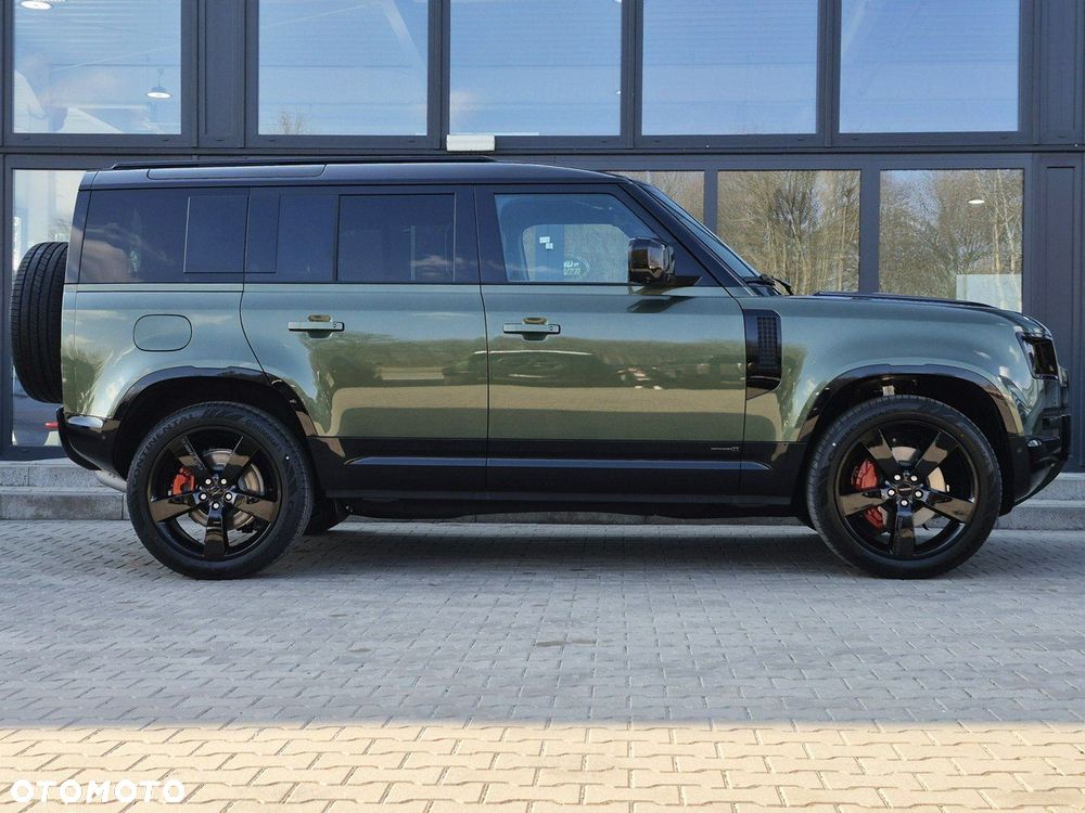 Land Rover Defender - 5