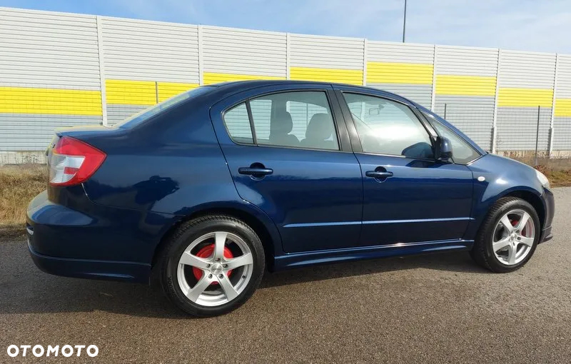 Suzuki SX4 1.6 VVT Comfort - 24