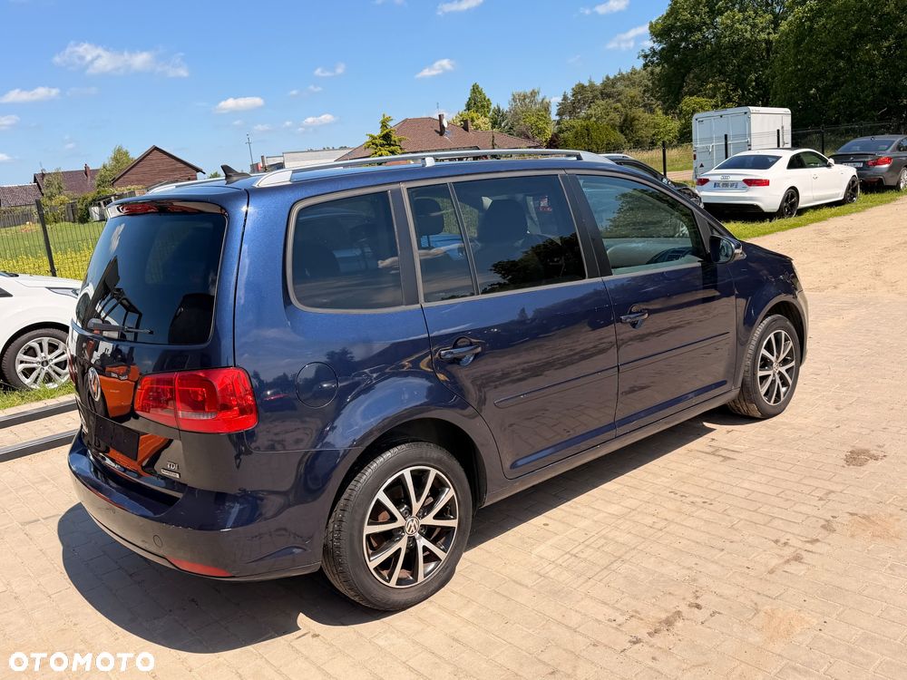 Volkswagen Touran 1.6 TDI DPF BlueMotion Technology DSG Highline - 7