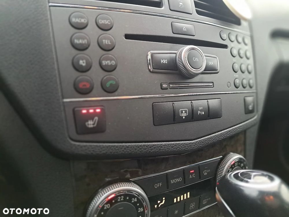 Mercedes-Benz Klasa C 63 AMG 7G-TRONIC - 19