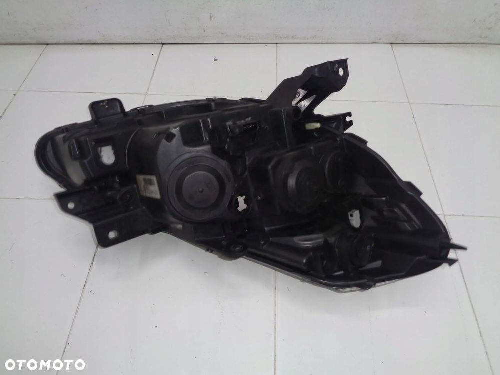renault clio iii fl 09-12 lampa lewa lewy przód 8200892493 - 4