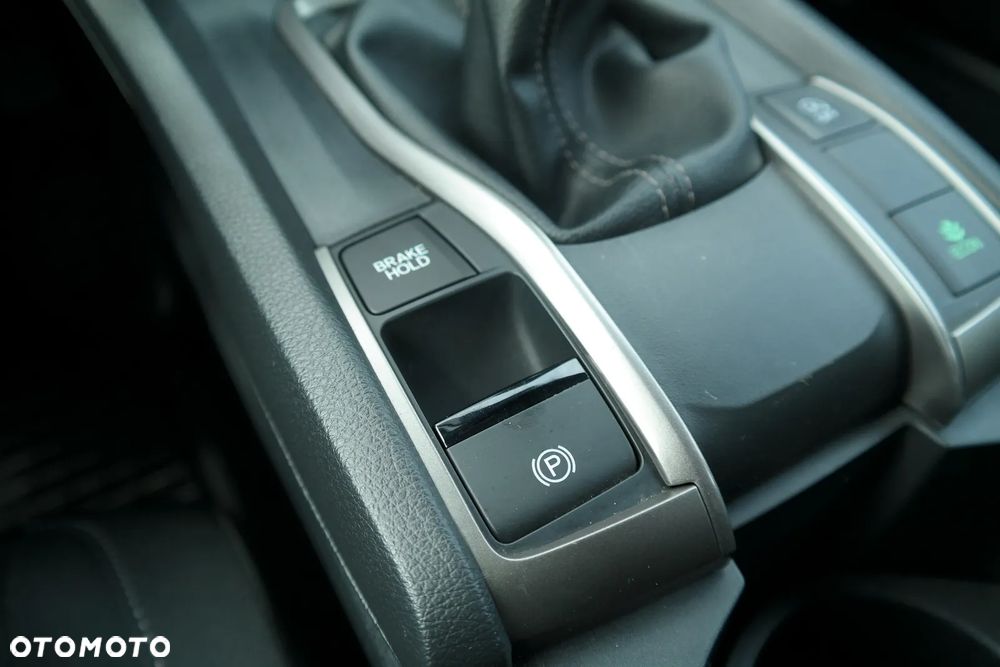Honda Civic 1.0 T Comfort - 24