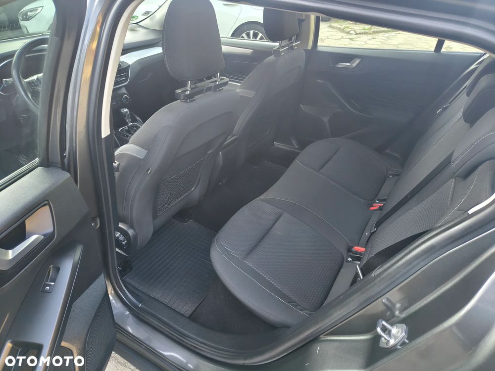 Ford Focus - 15