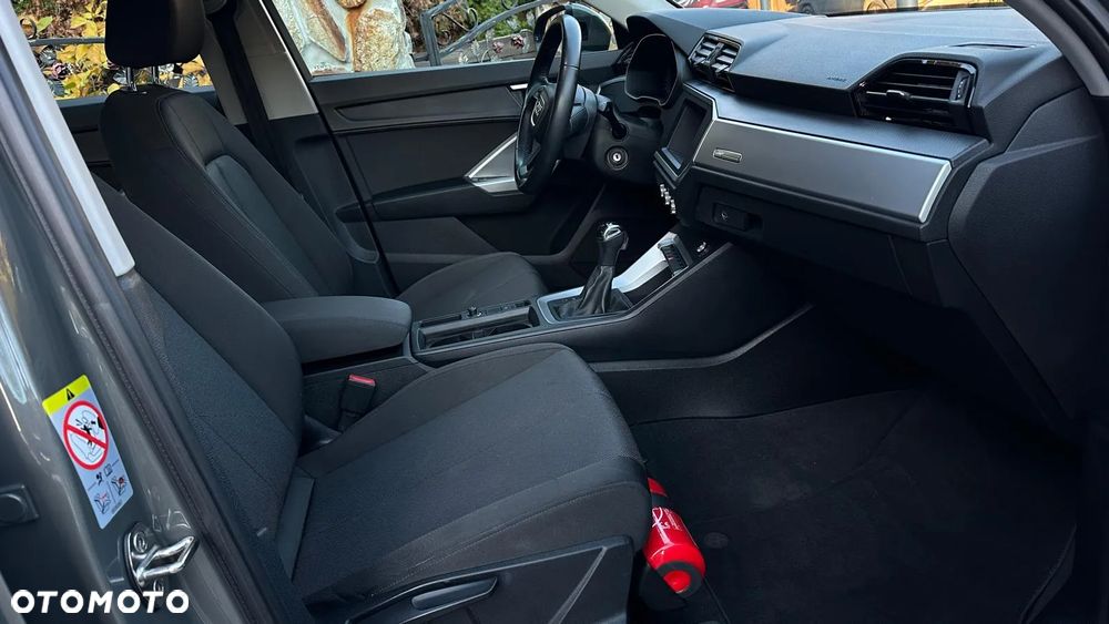 Audi Q3 35 TFSI Advanced S tronic - 14