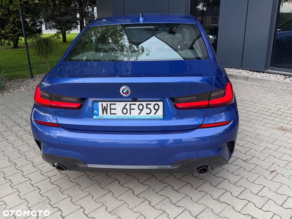 BMW Seria 3 330i M Sport sport - 21