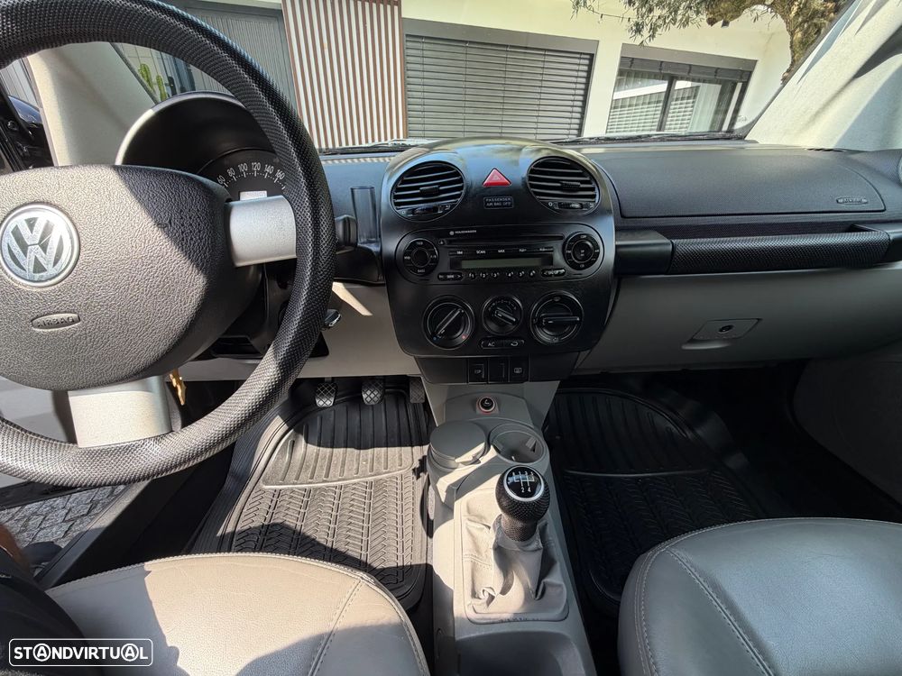 VW New Beetle Cabriolet 1.4 Top Couro - 7
