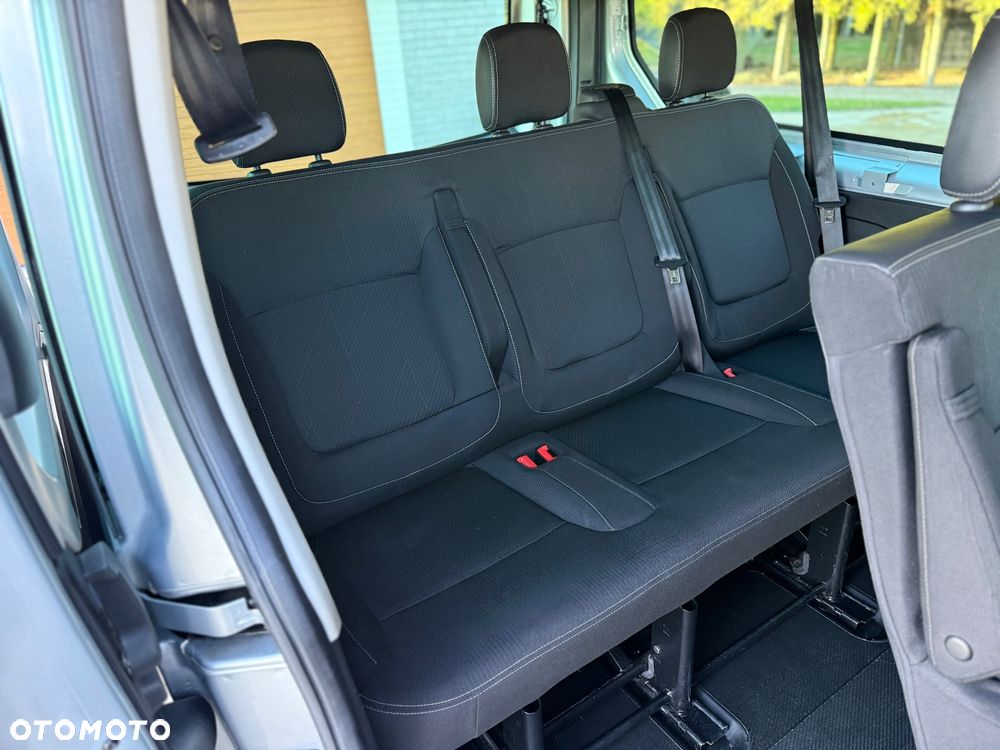 Renault Trafic - 14