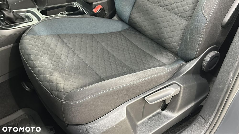 Volkswagen Touran 1.5 TSI EVO IQ Drive DSG - 18