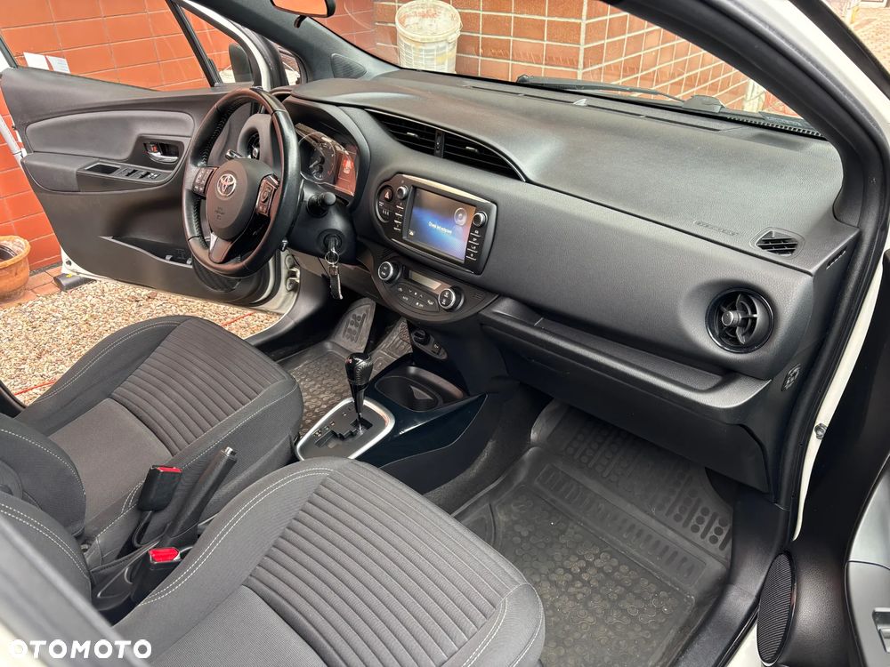 Toyota Yaris 1.5 Selection CVT - 14