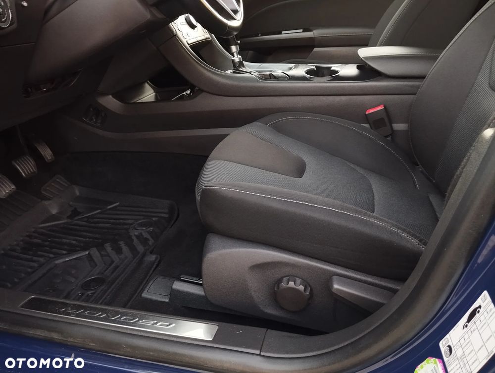 Ford Mondeo - 30