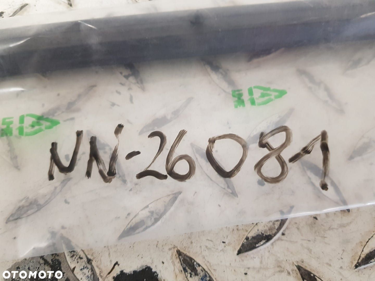 NOWA ORYGINALNA USZCZELKA ATRAPY GRILA ZDERZAKA PRZEDNIEGO PRZÓD TOYOTA COROLLA E16 E18 13-19 - 3