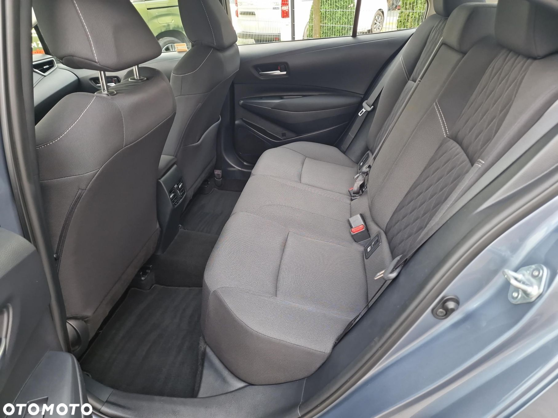 Toyota Corolla - 9