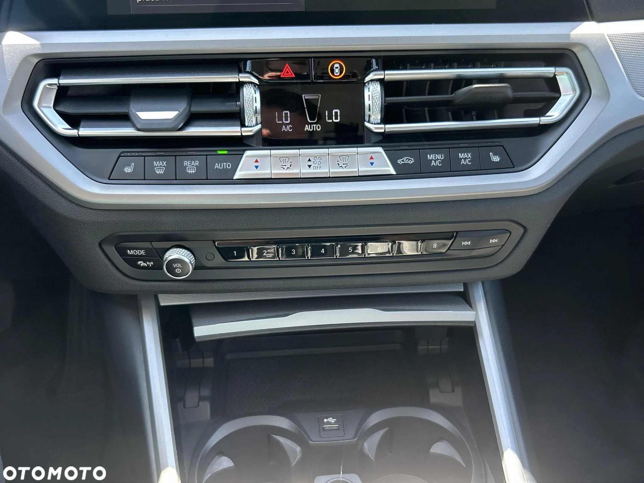 BMW Seria 3 318i Advantage - 24