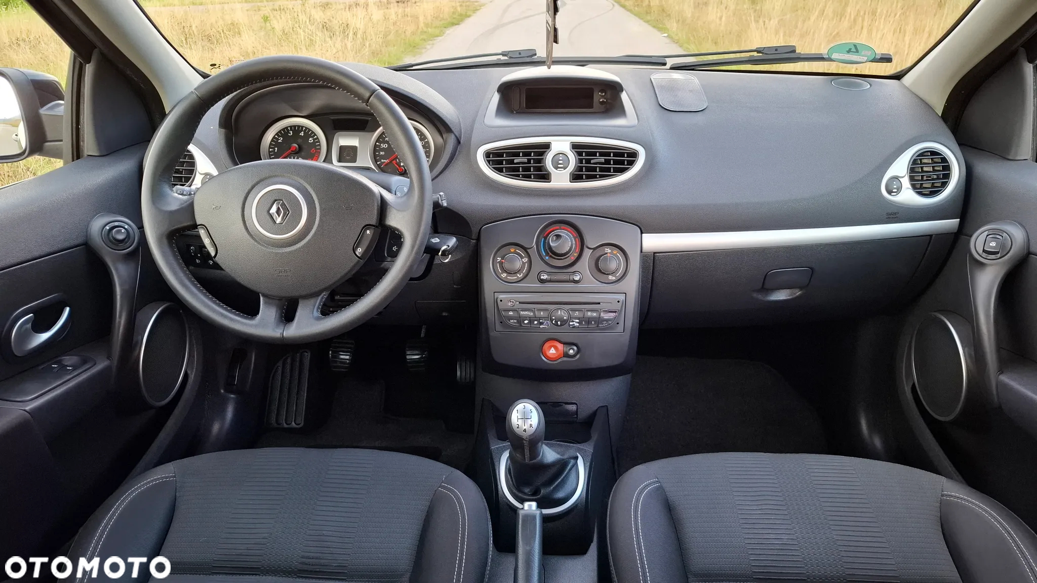 Renault Clio 1.2 TCE Alize - 27