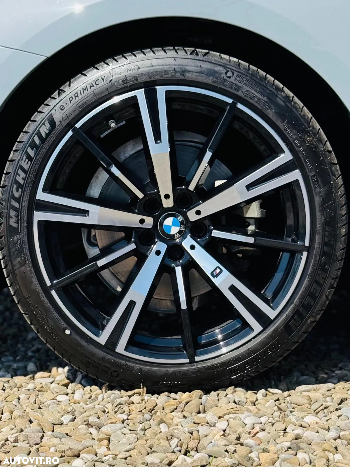 BMW Seria 5 520d xDrive AT MHEV - 39