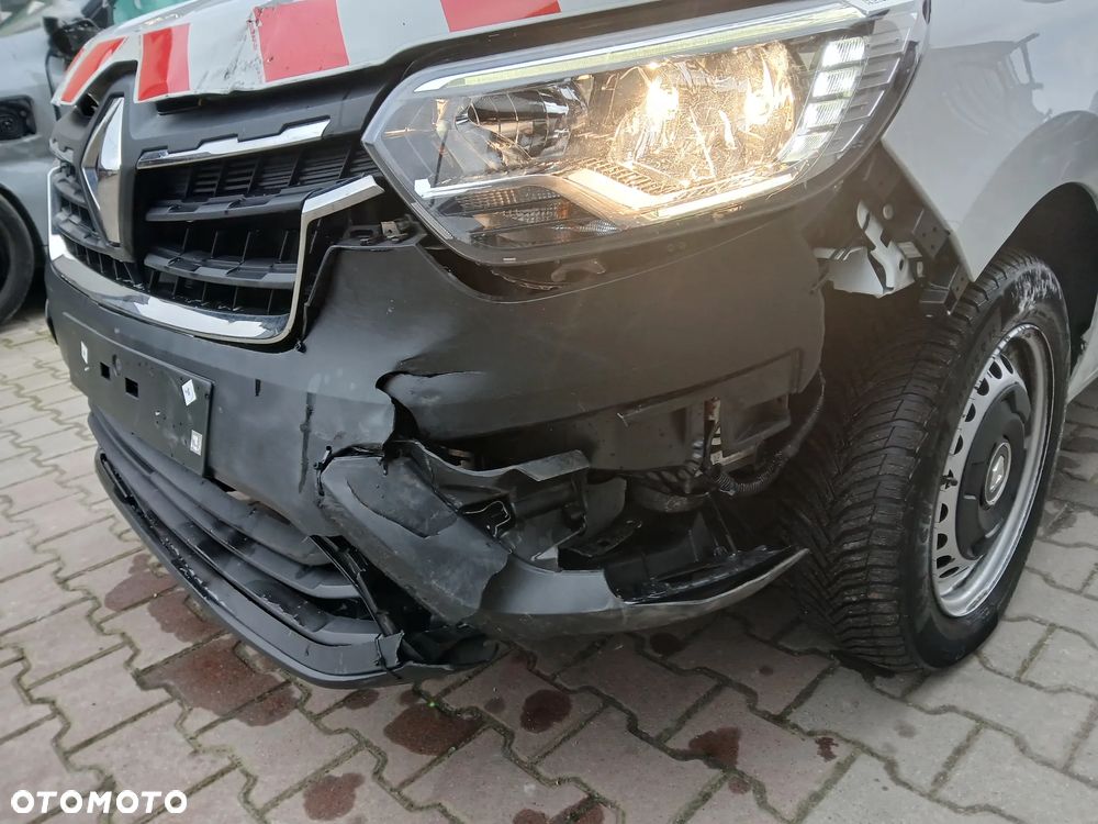 Renault Express - 18