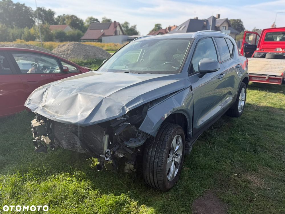 Volvo XC 40 - 3