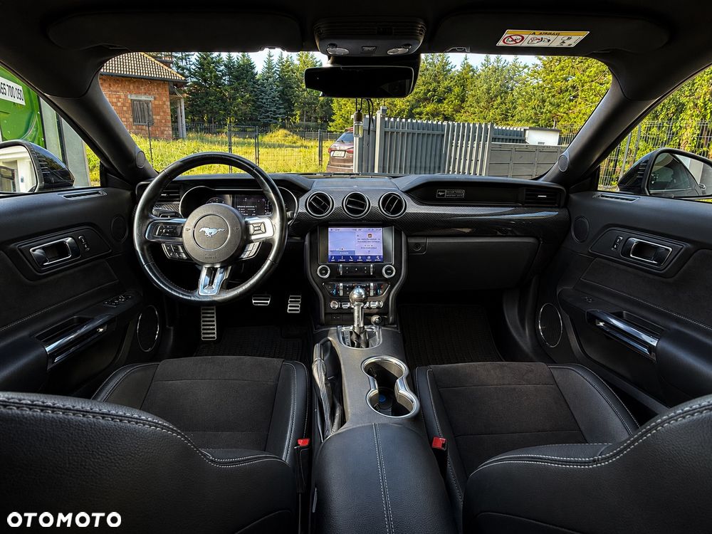 Ford Mustang 5.0 V8 GT - 18