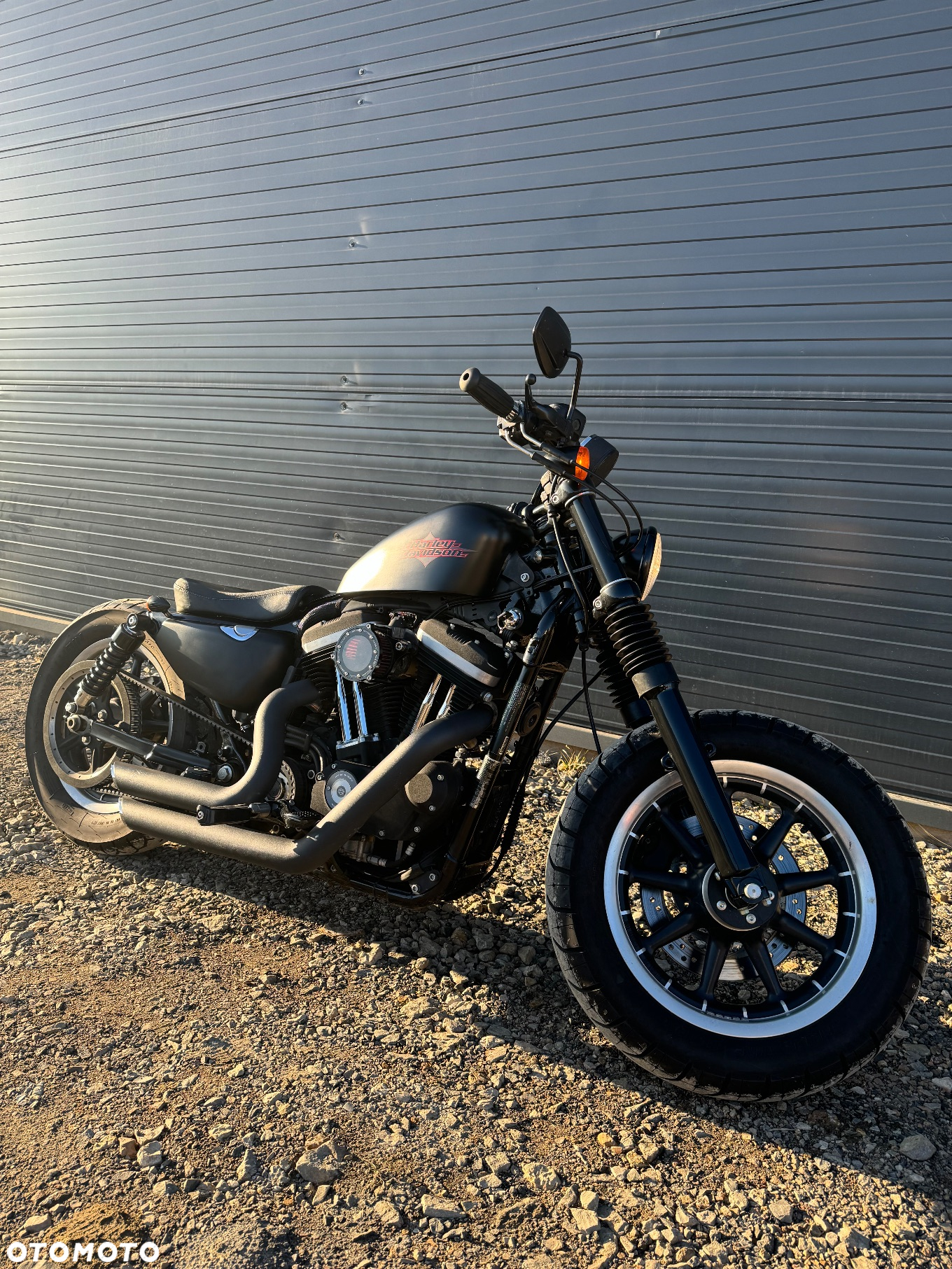 Harley-Davidson Sportster Iron 883 - 4