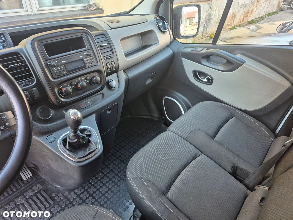 Renault Trafic - 9