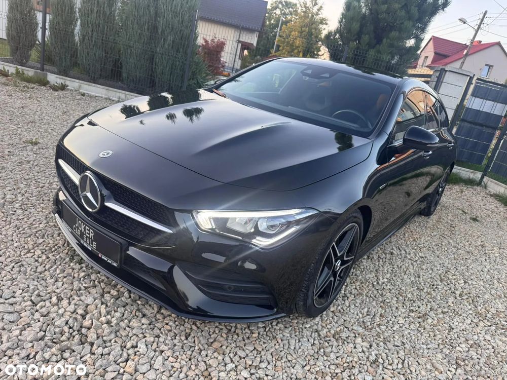 Mercedes-Benz CLA 220 d 4-Matic Progressive 8G-DCT - 3
