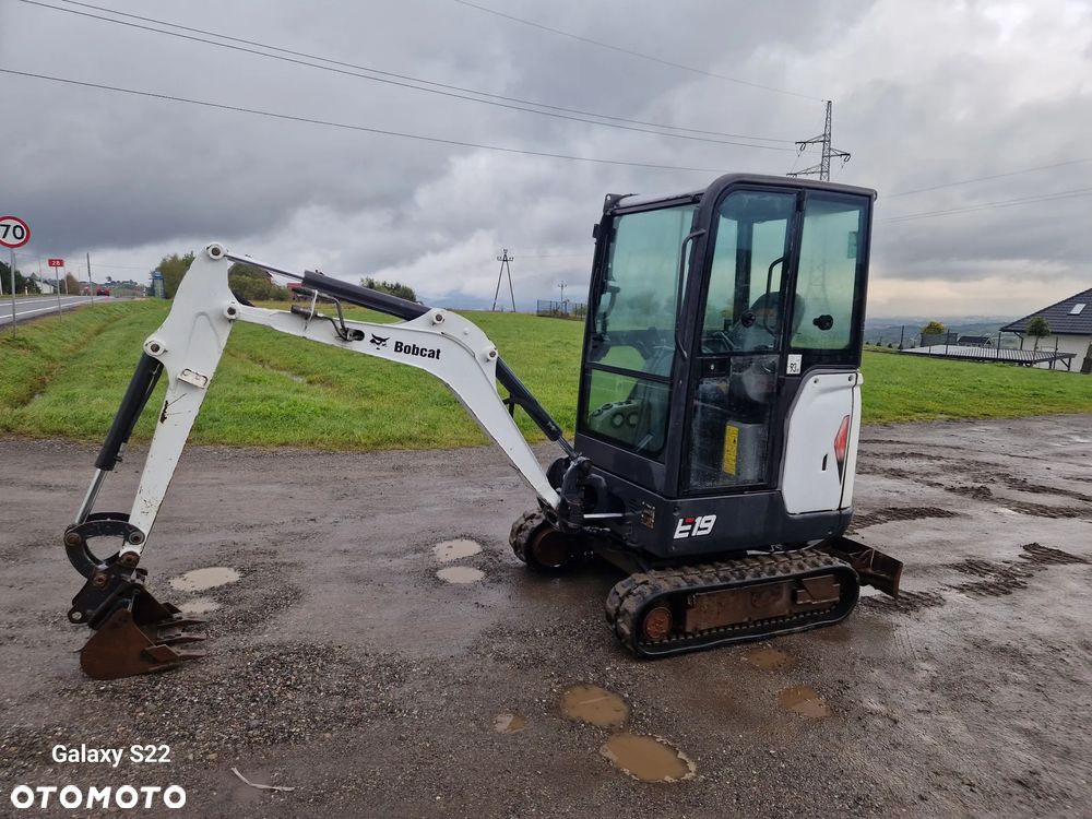 Bobcat E19 - 3