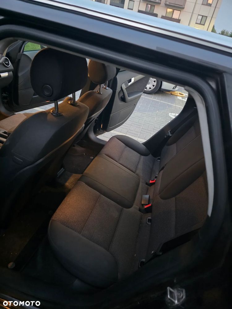 Audi A3 Sportback - 3