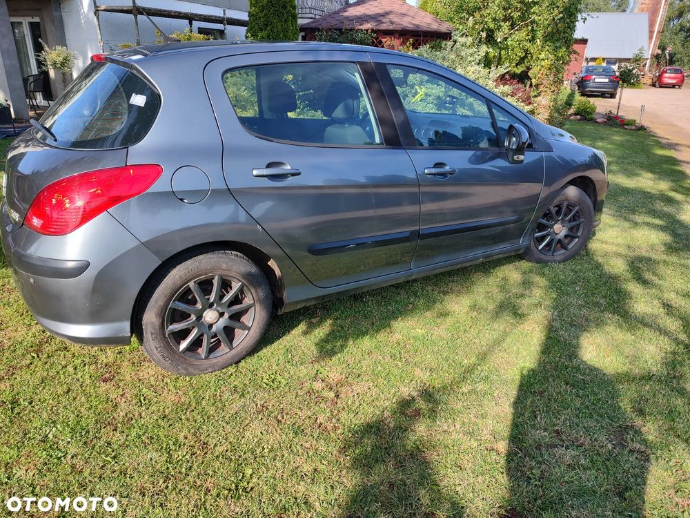 Peugeot 308 1.6 Trendy - 3