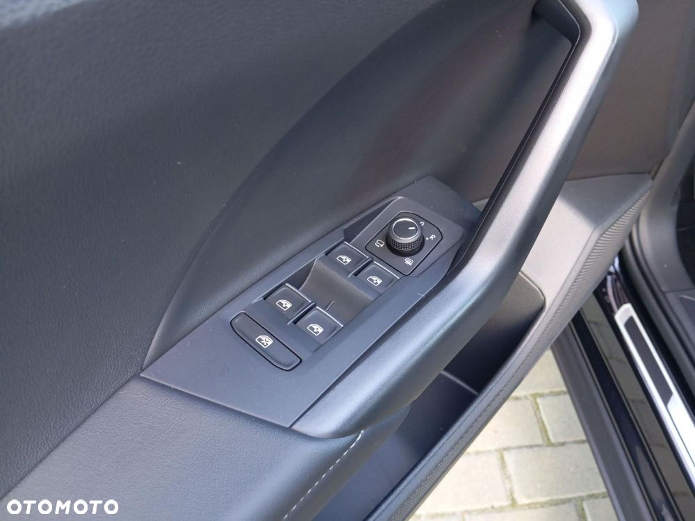 Volkswagen T-Cross - 22