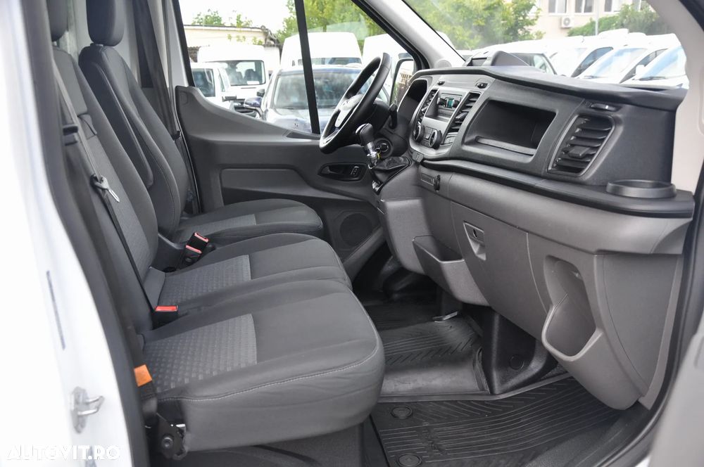 Ford Transit 350 2.0 EcoBlue 130 CP L4 RWD Trend - 8