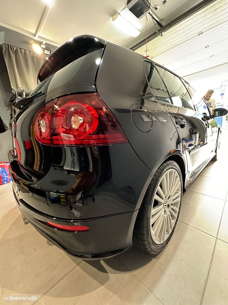 VW Golf R32 4Motion - 2