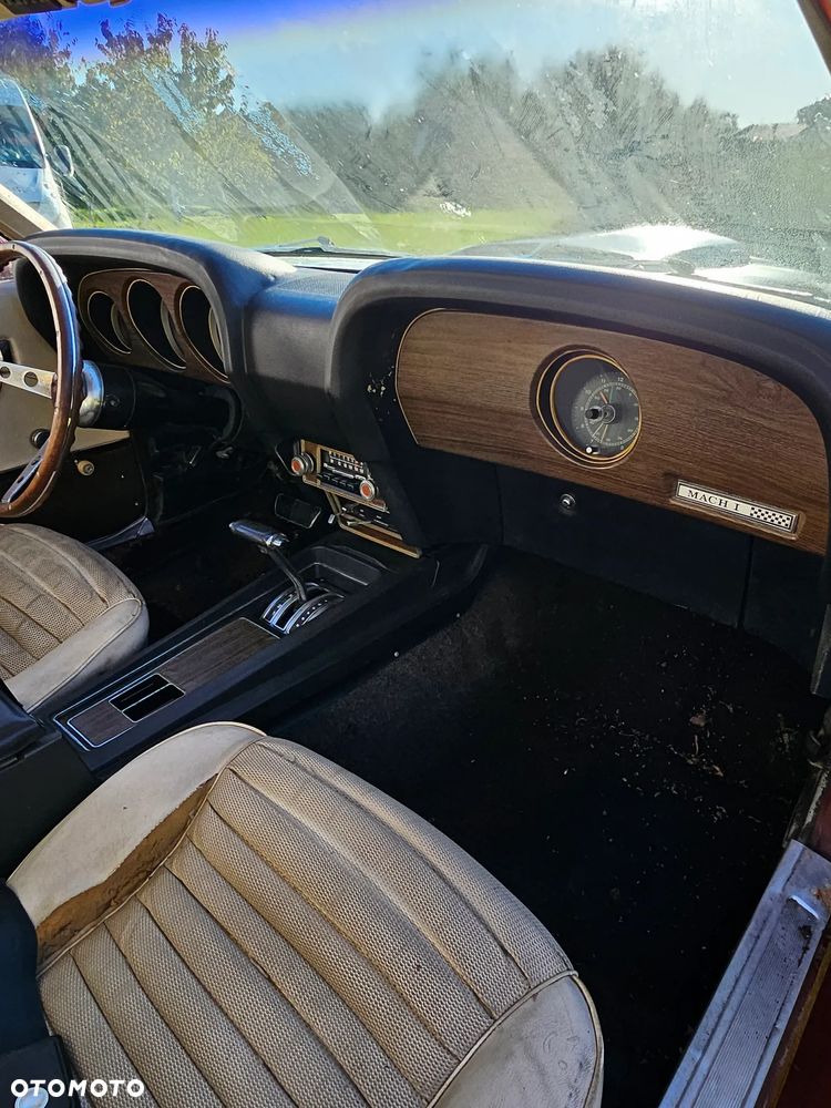 Ford Mustang - 10