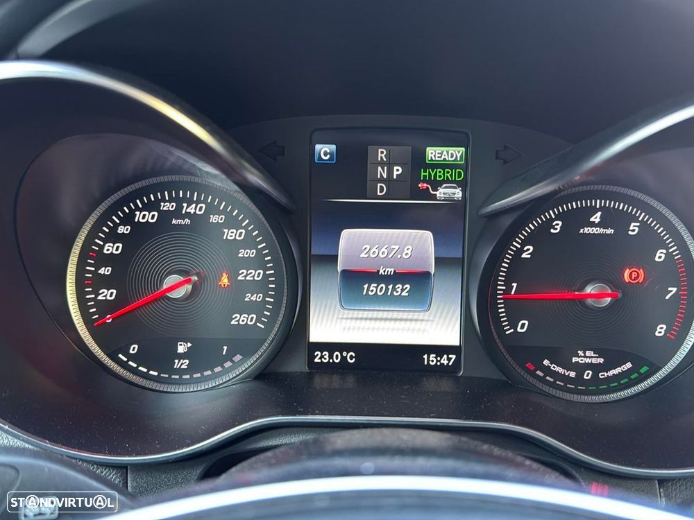 Mercedes-Benz GLC 350 - 11