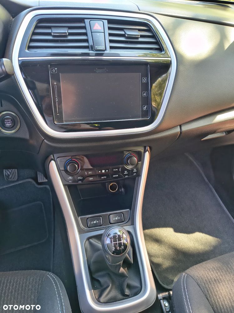 Suzuki SX4 S-Cross 1.0 T Comfort - 11