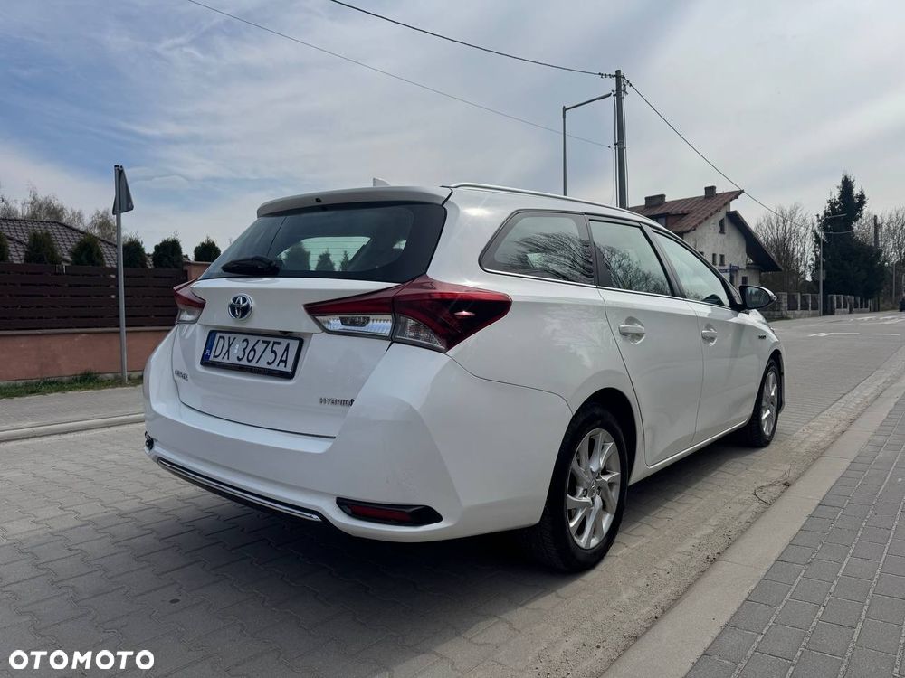 Toyota Auris - 8