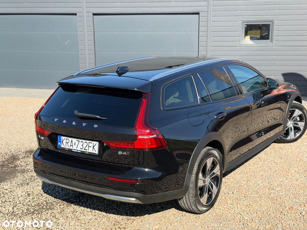 Volvo V60 B4 D Geartronic RDesign - 11