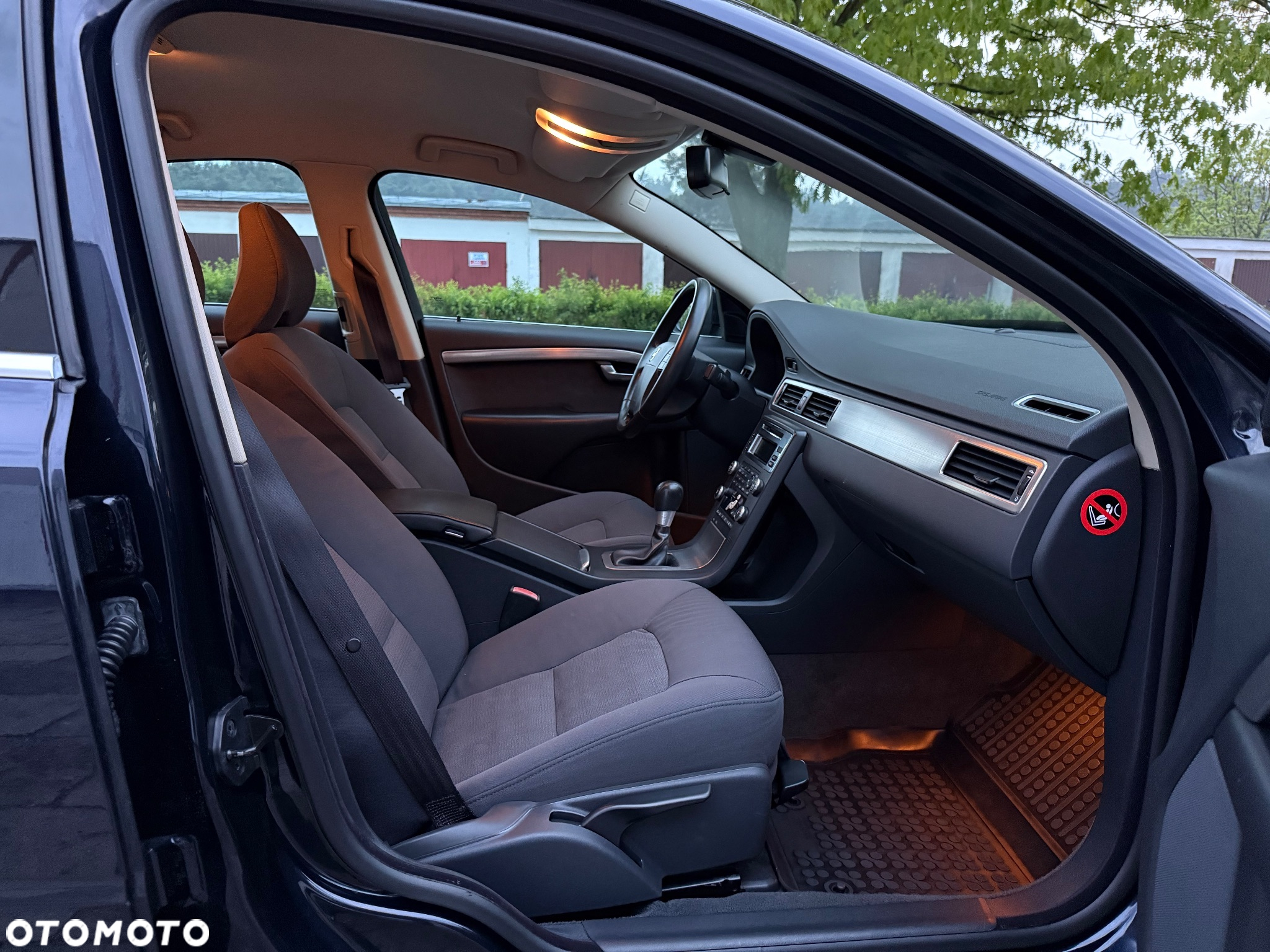 Volvo S80 2.5T Momentum - 14