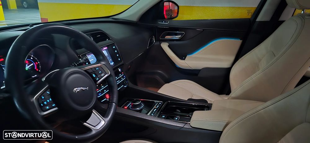 Jaguar F-Pace 2.0 i4D Prestige AWD Aut. - 10